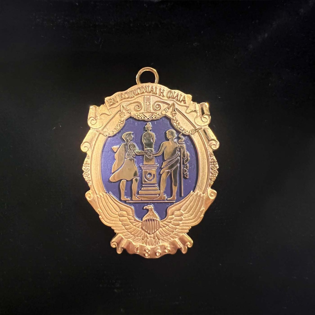 LADIES CLUB SEAL BROOCH